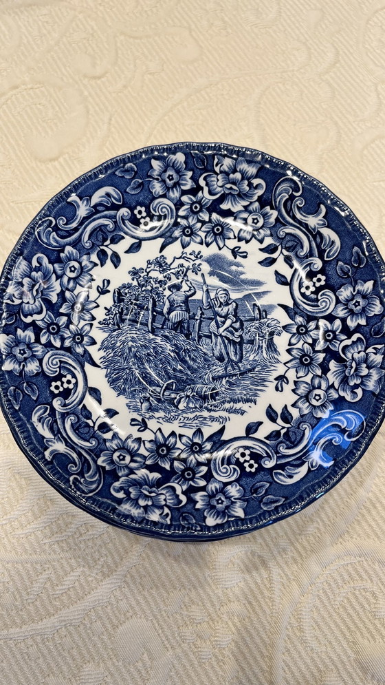 Image 1 of Koninklijke Tudor Ware