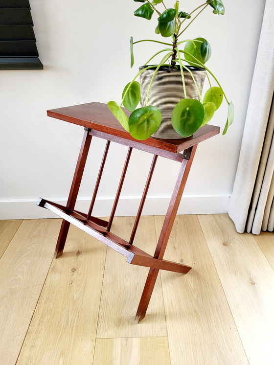 Image 1 of Vintage houten kranten of magazinerek