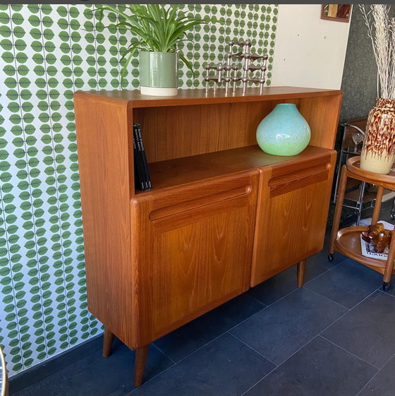 Image 1 of Set van 2 vintage kasten plus serveerwagen met flessenrek