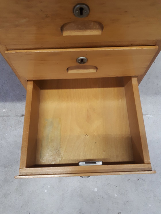 Image 1 of Vintage bureau
