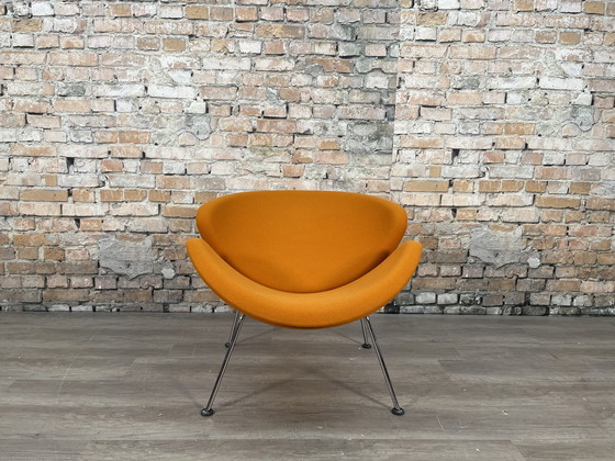 Image 1 of Artifort Orange Slice oranje fauteuil