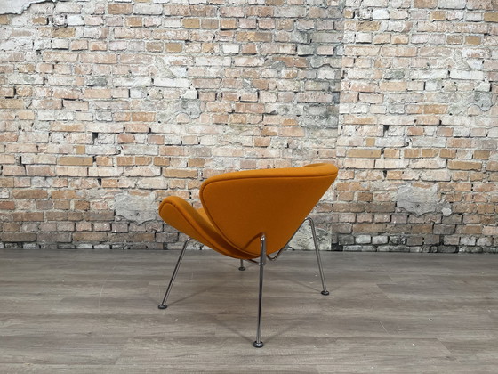 Image 1 of Artifort Orange Slice oranje fauteuil