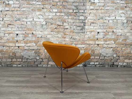 Image 1 of Artifort Orange Slice oranje fauteuil