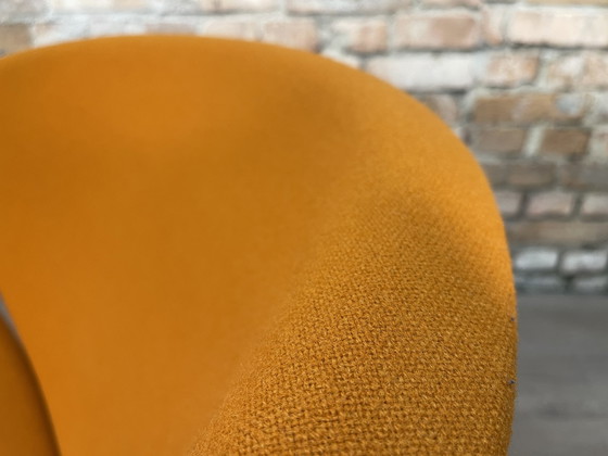 Image 1 of Artifort Orange Slice oranje fauteuil