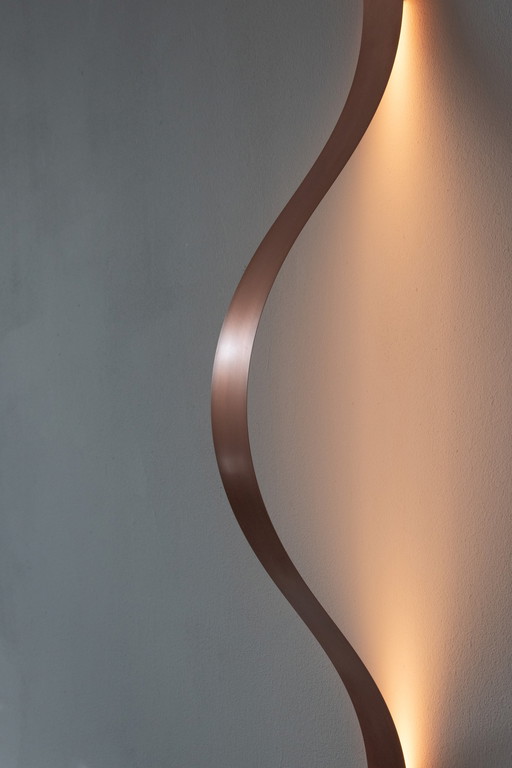 Array wandlamp van David Derksen koper