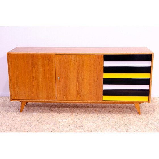 Image 1 of Vintage U-460 buffetkast in beukenhout van Jiří Jiroutek voor Interiér Praha, Tsjecho-Slowakije 1960