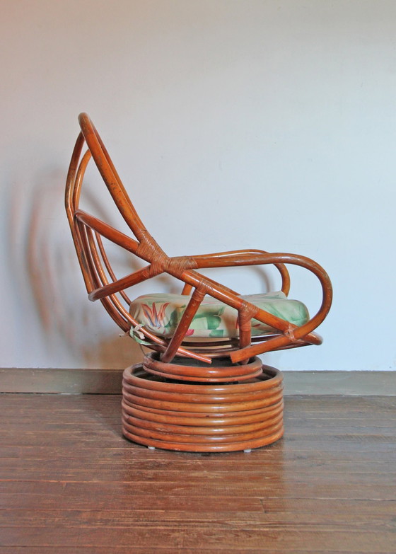 Image 1 of Rotan fauteuil, liggend en draaibaar, jaren 70
