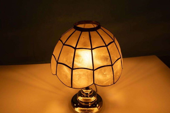 Image 1 of Vintage parelmoer schemerlampje 70s, regency table lamp