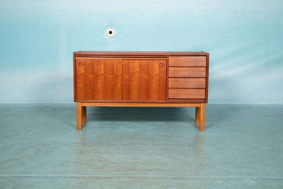 Image 1 of Vintage dressoir teak gerenoveerd, 60s sideboard Sweden