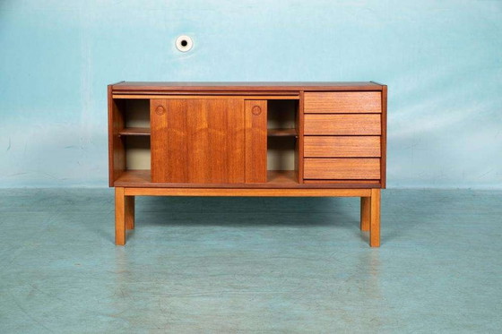 Image 1 of Vintage dressoir teak gerenoveerd, 60s sideboard Sweden