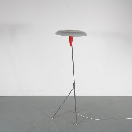 Image 1 of Louis Kalff "NX38" vloerlamp voor Philips, Nederland 1950