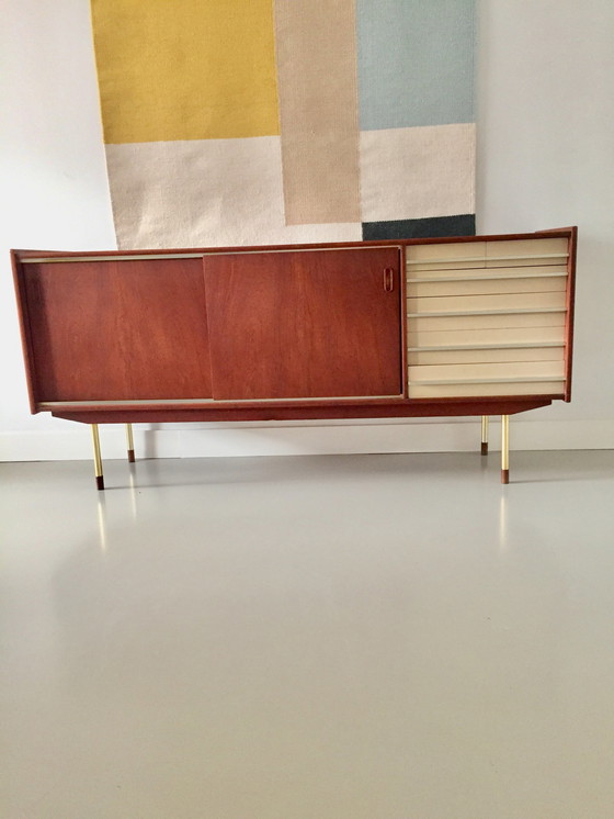 Image 1 of Vintage dressoir