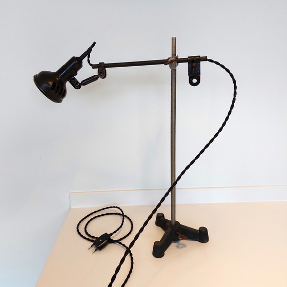 Image 1 of Singer SLF 3 lamp