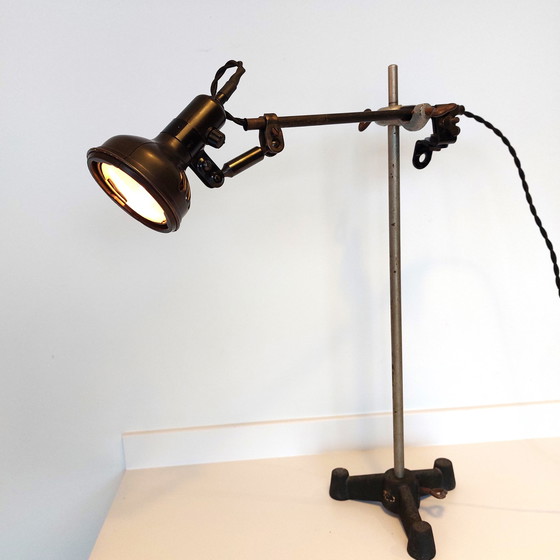 Image 1 of Singer SLF 3 lamp