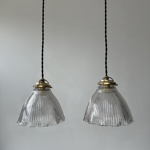 Paar vintage prismatische glazen hanglampen