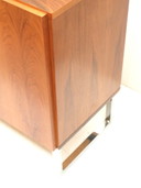 Groot vintage palissander dressoir gemaakt in de jaren ’70