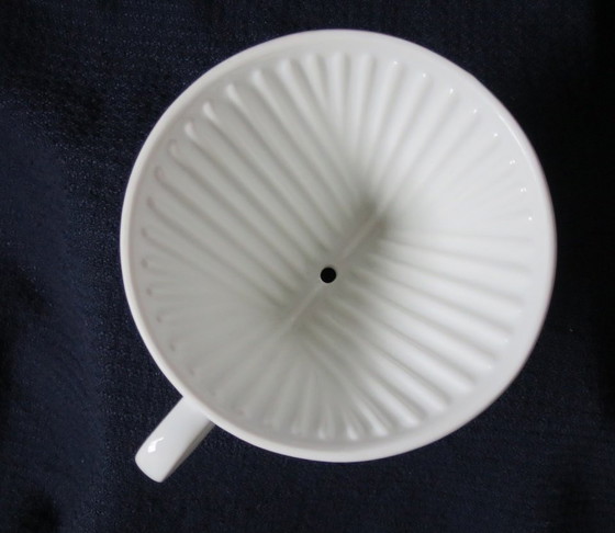 Image 1 of Koffiefilter Melitta 102 Wit 1-gaats Zeer goede staat