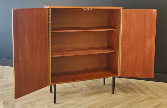 Image 1 of Mid Century kast