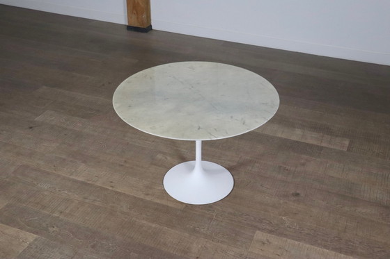 Image 1 of Vintage ronde marmeren tulp eettafel van Eero Saarinen voor Knoll, 1970S