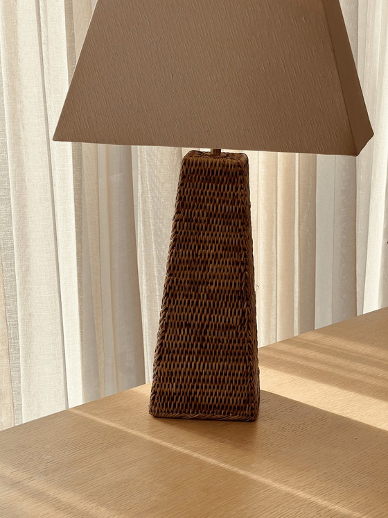 Image 1 of Vintage rotan piramide lamp Xl