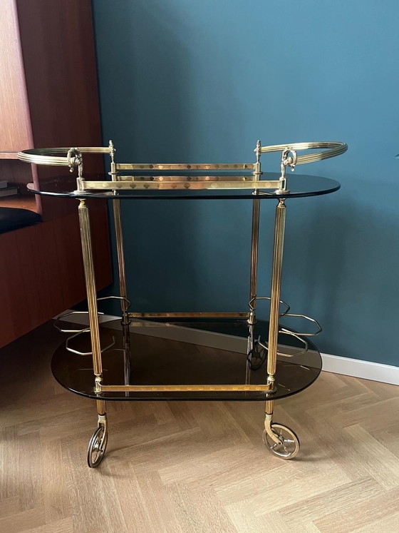 Image 1 of Vintage Messing Barcart Rookglazen Bladen Met Zwenkwielen