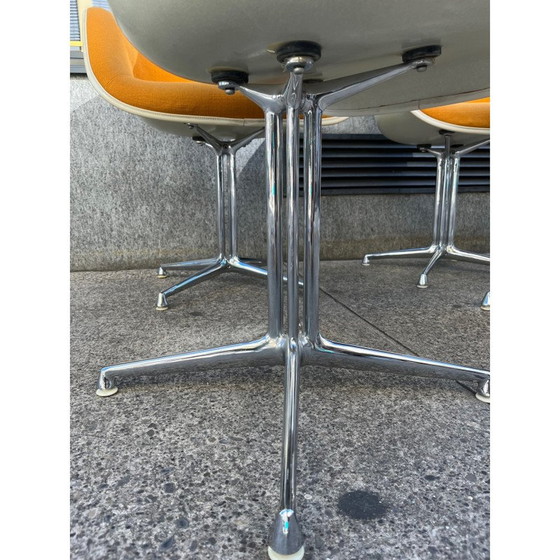Image 1 of Set van 8 vintage La Fonda fauteuils van Charles en Ray Eames voor Herman Miller, 1970