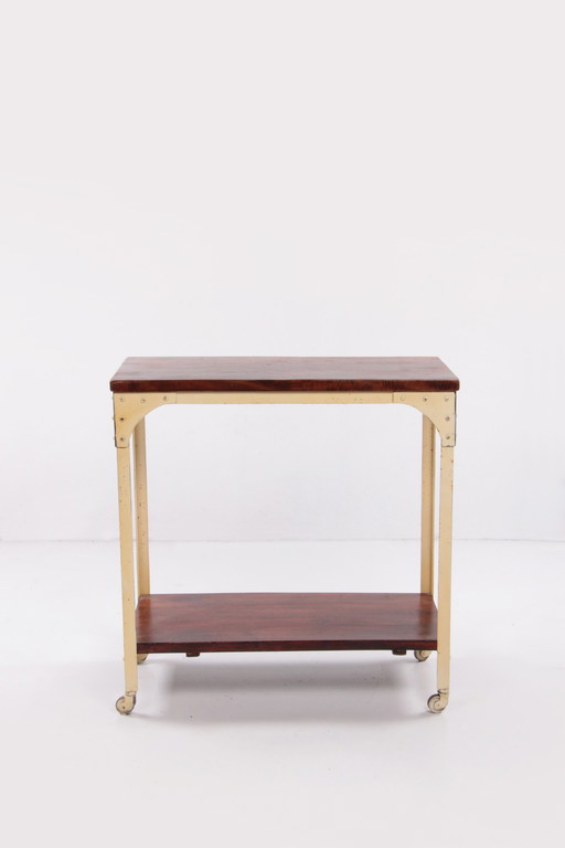 Industriele robuuste sidetable van hout en metaal,1970 Engeland