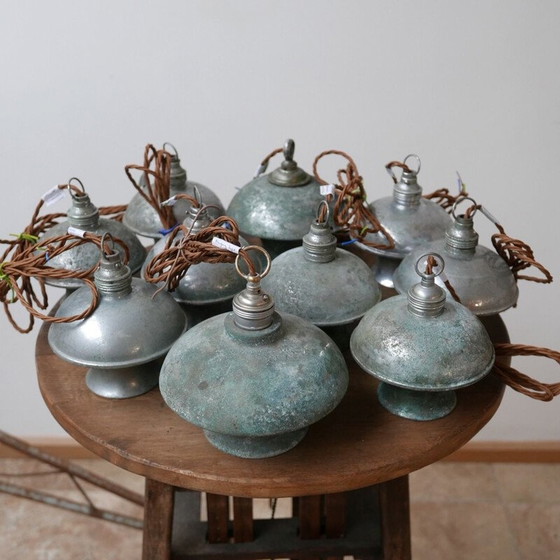 Image 1 of Set van 8 vintage metalen kleerhangers, Frankrijk 1940