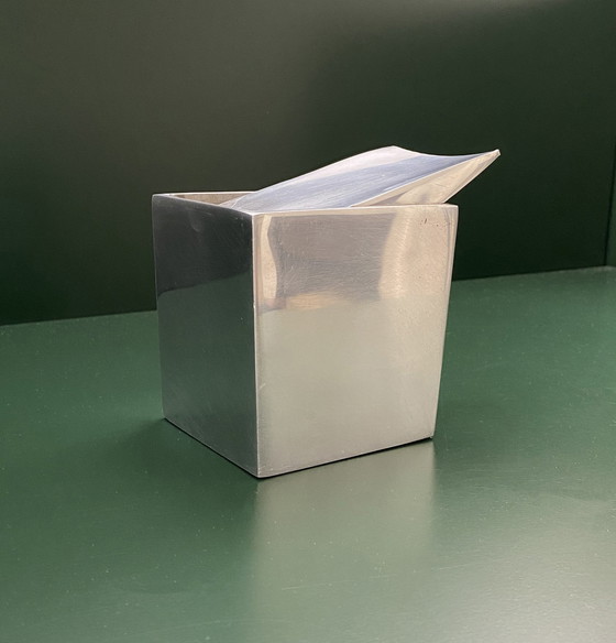 Image 1 of Vintage Ray Hollis Asbak Ontworpen Door Philippe Starck Een Limited Edition Decor Stuk Oorspronkelijk Ontworpen Voor De Ny Royal