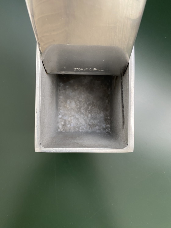 Image 1 of Vintage Ray Hollis Asbak Ontworpen Door Philippe Starck Een Limited Edition Decor Stuk Oorspronkelijk Ontworpen Voor De Ny Royal