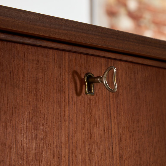 Image 1 of Mk10651 Gerestaureerd teak dressoir