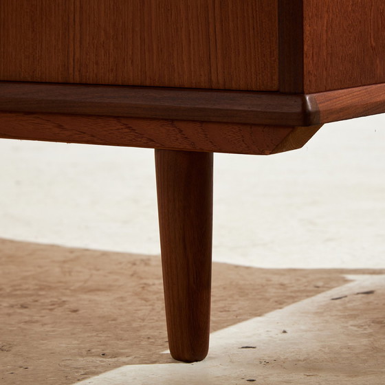 Image 1 of Mk10651 Gerestaureerd teak dressoir