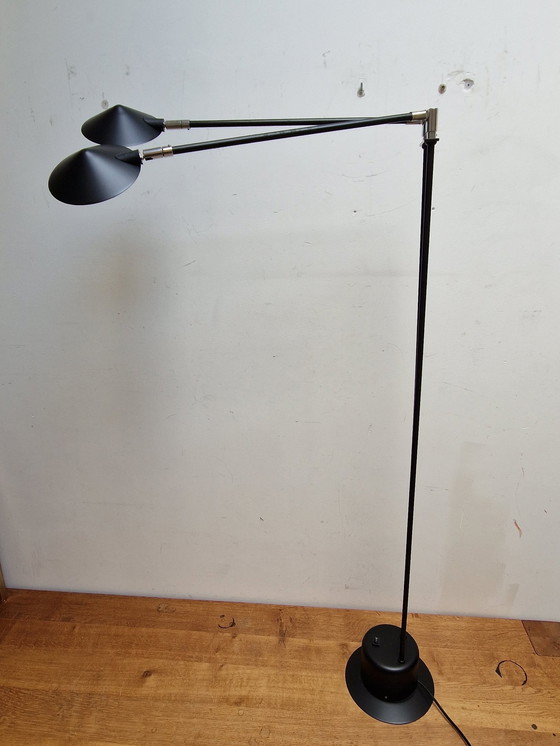 Image 1 of Vloerlamp Elco Lite