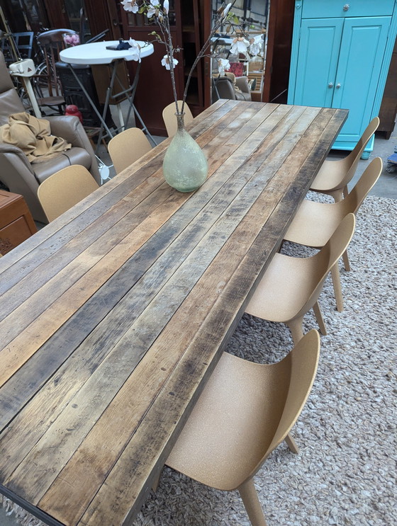 Image 1 of Grote massief houten eettafel