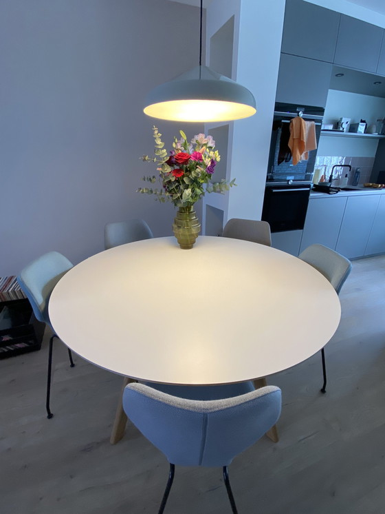 Image 1 of Hay Copenhague Cph25 Tafel Ø 140Cm Off White