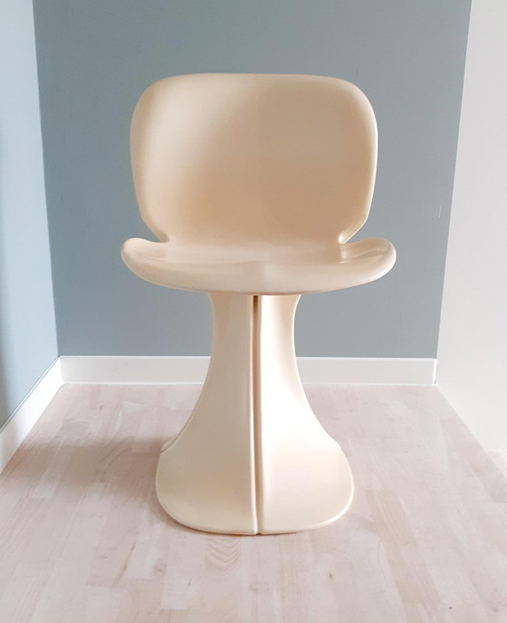 Image 1 of Pierre Paulin Voor Boro 8810 chair