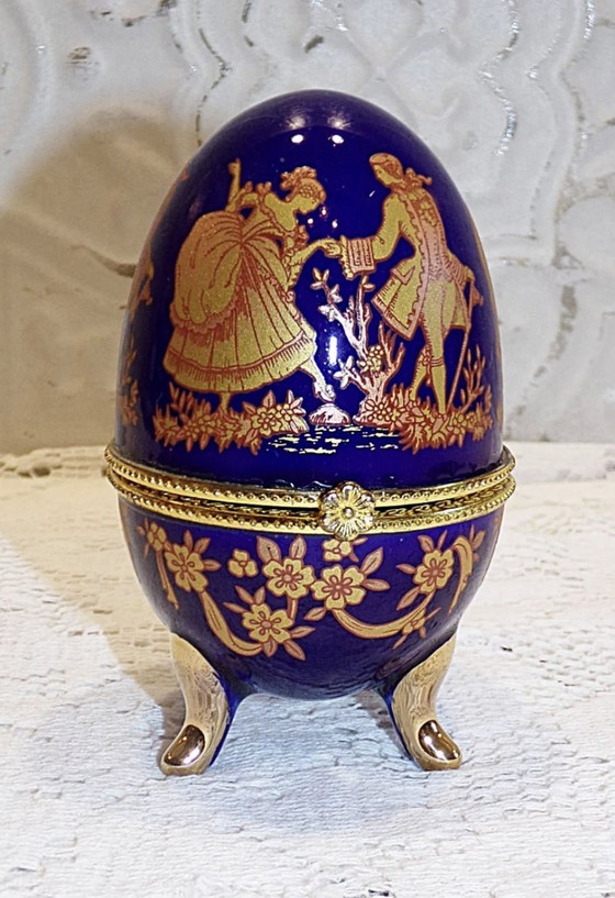 Image 1 of Fabergé stijl porseleinen ei op pootjes