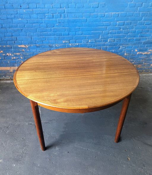 Midcentury Deense eettafel 120 cm