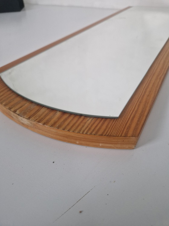 Image 1 of Scandinavische spiegel met fineer van oud dennenhout
