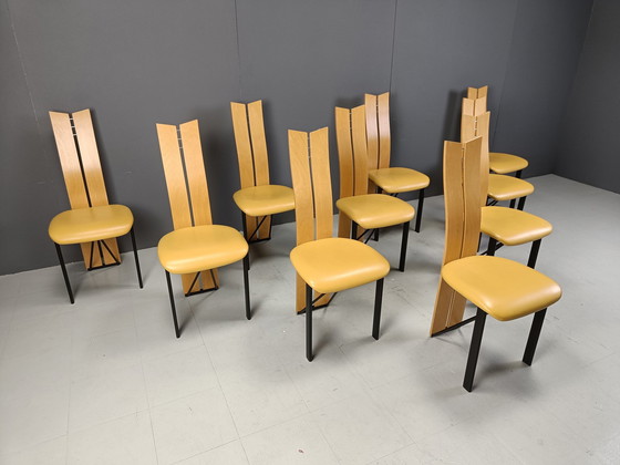 Image 1 of Set van 10 postmoderne Italiaanse eetkamerstoelen, 1980S