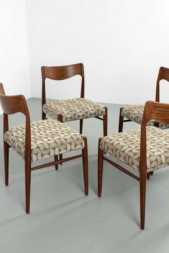 Image 1 of Set van 4 Deense stoelen