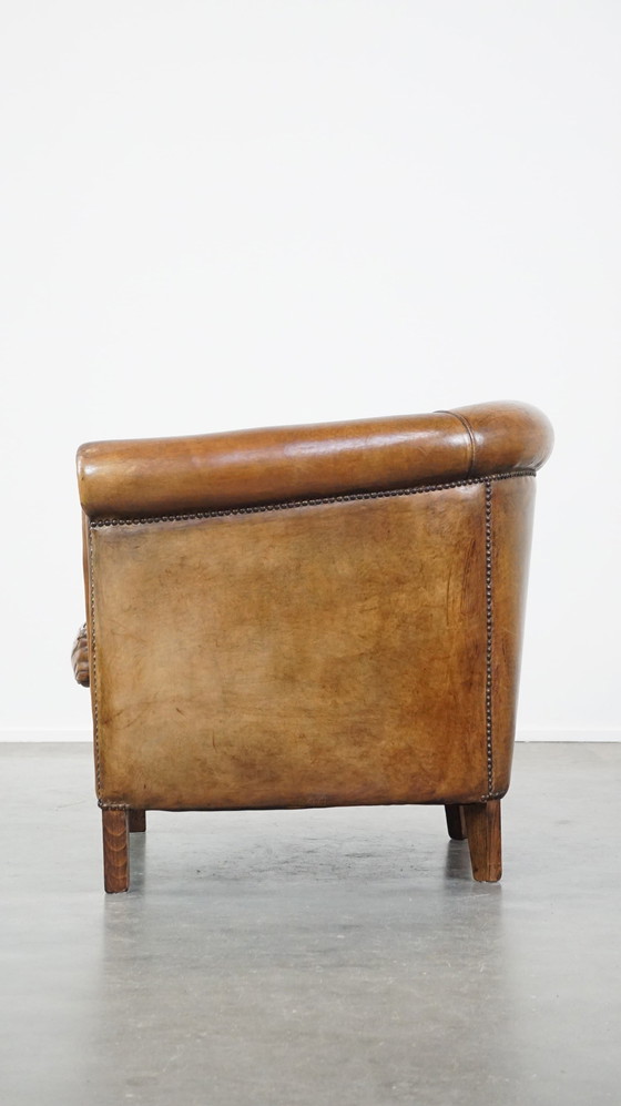 Image 1 of Clubfauteuil Gemaakt Van Schapenleer