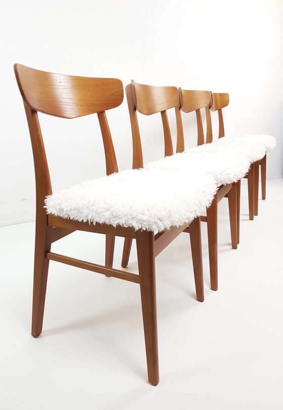 Image 1 of 4 Vintage Eetkamer Stoelen Deens Farstrup | Nieuw Gestoffeerd Doodle