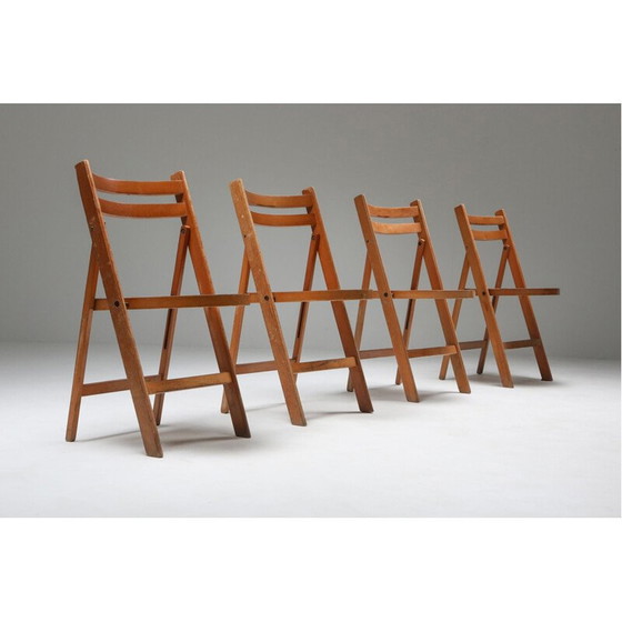 Image 1 of Mid Century Houten Stapelbare Vouwstoelen 1950