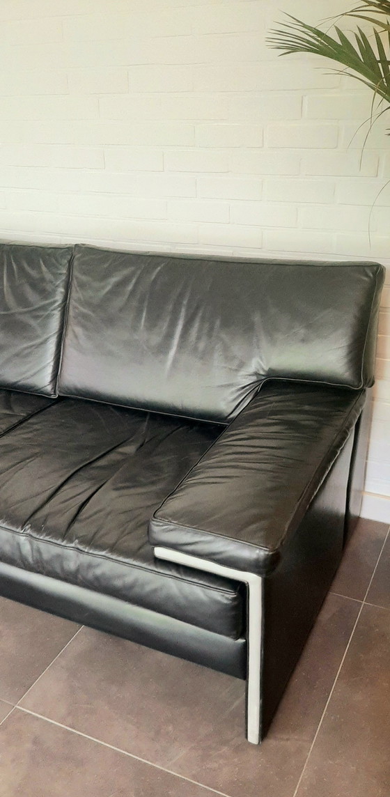 Image 1 of Artifort sofa bank black leather