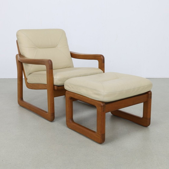 Image 1 of Vintage Fauteuil Leer + Hocker Poul Jeppesen Denmark 