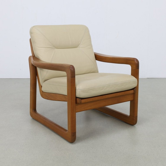 Image 1 of Vintage Fauteuil Leer + Hocker Poul Jeppesen Denmark 