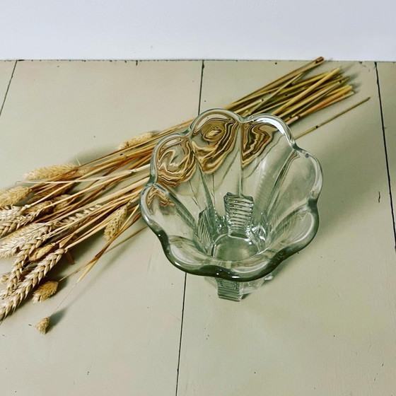 Image 1 of Art Deco vaas