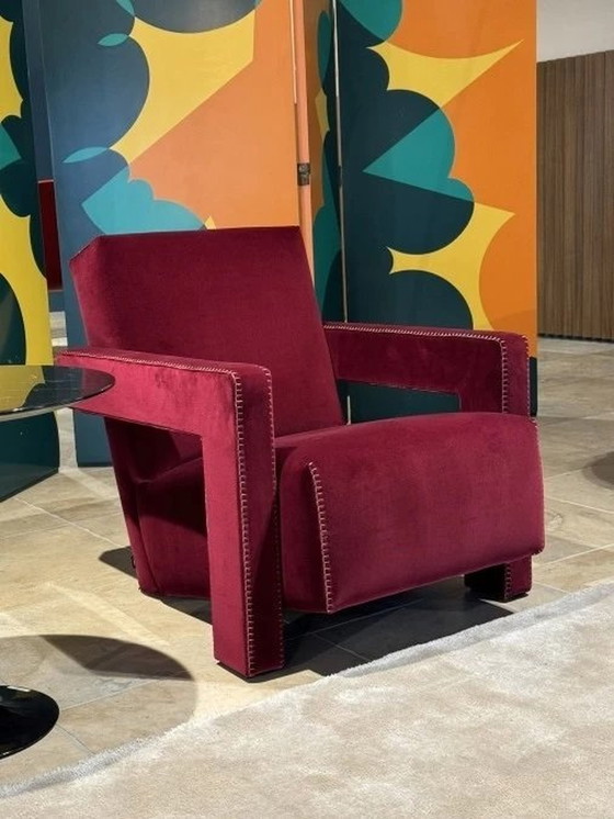 Image 1 of 2x Cassina Fauteuil 637 Utrecht (Nieuw-Nooit Gebruikt) In Vinaccia/Bordeaux Wol.