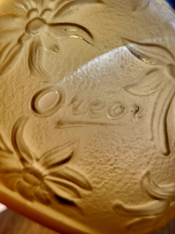 Image 1 of Art deco vaas in frosted persglas met floraal decor, Amber kleur, OREOR, Frankrijk, 1930